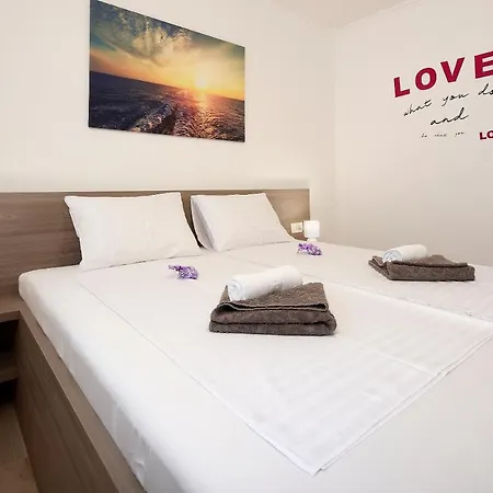 Ilija&vera Close To Krk Centre Appartamento *